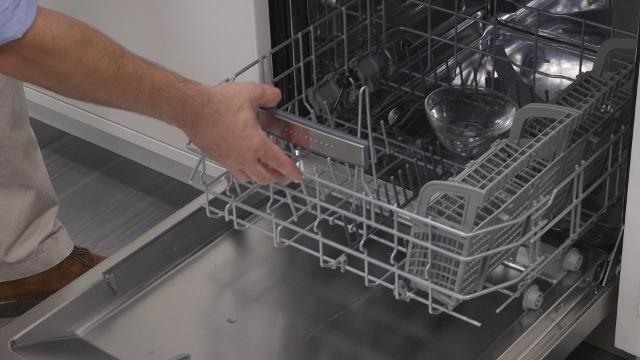 Clean Dishwasher in 5 easy steps